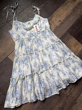 Blu Pepper Cream and Light Blue Floral Tiered Midi Dress